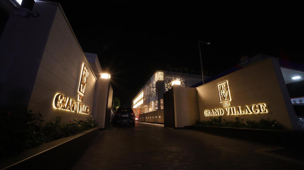 The Grand Village Moradabad Bagian luar foto